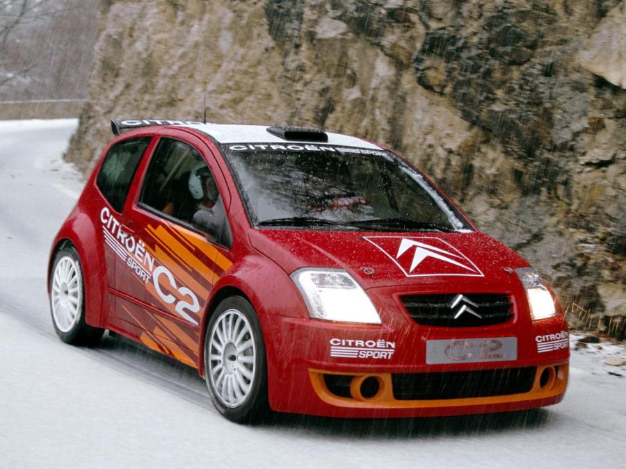  Citroen C2 Sport Concept 2003 года  (фото 2 из 45)